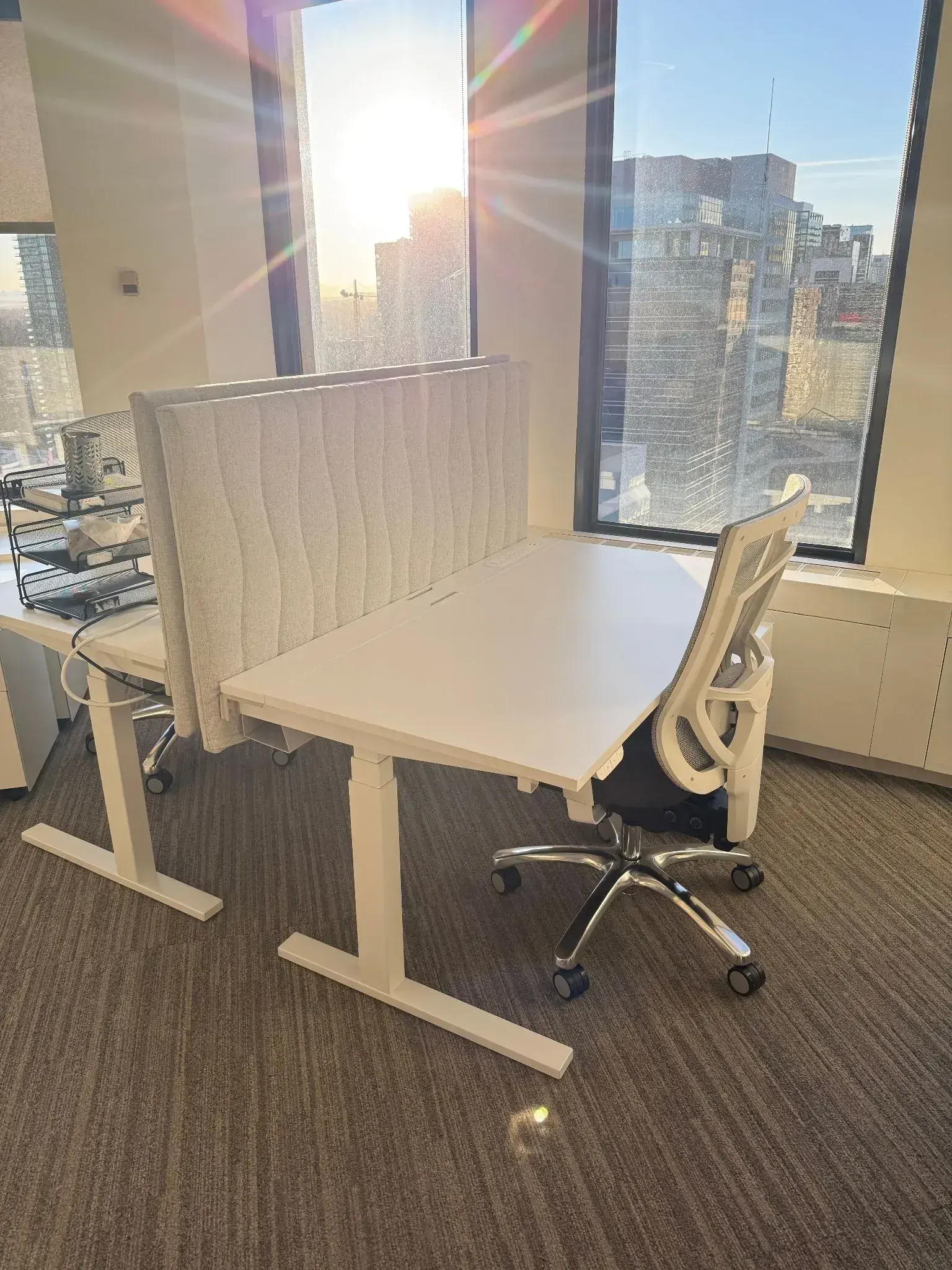 Office & Home-Office Furniture Assembly — Montage Mobilier in Montreal